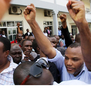 Nnamdi Kanu in front of court