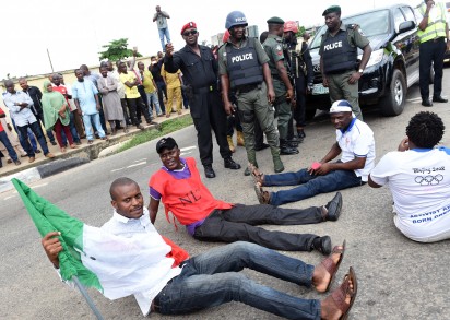 000_AV4DO-e1463647528258