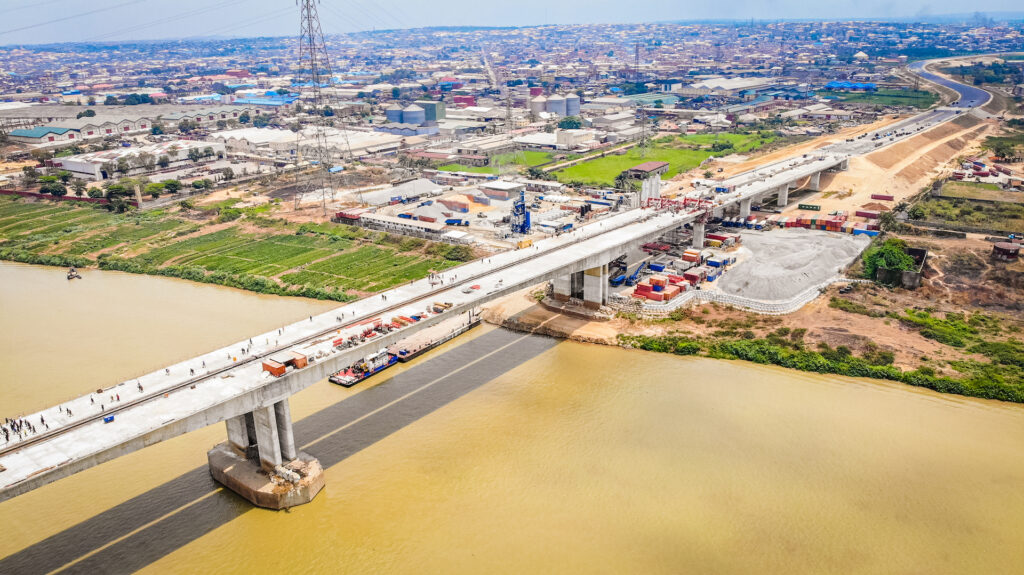 PHOTONEWS: Gambari, Fashola, Ngige, others inspect 2nd Niger Bridge