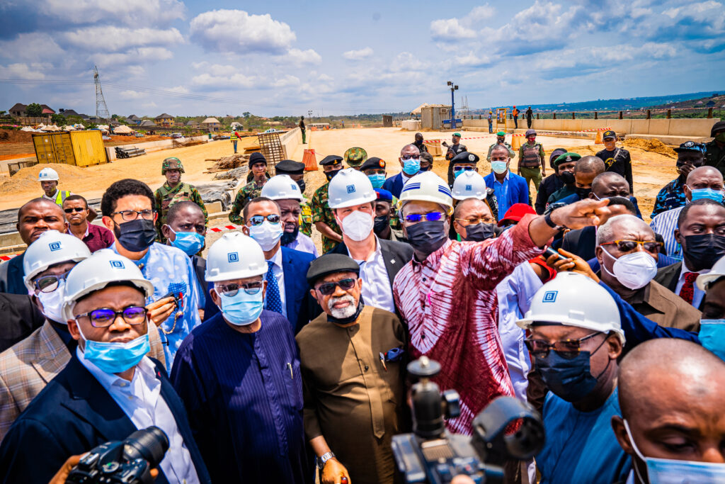 PHOTONEWS: Gambari, Fashola, Ngige, others inspect 2nd Niger Bridge