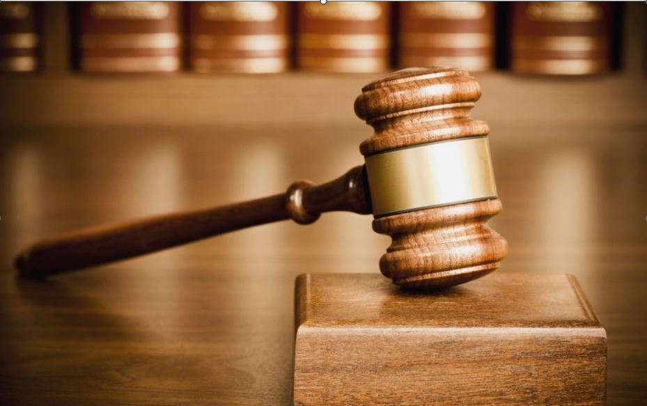 Court restrains CBN, Buhari from tampering with Feb 10 cash swap deadline