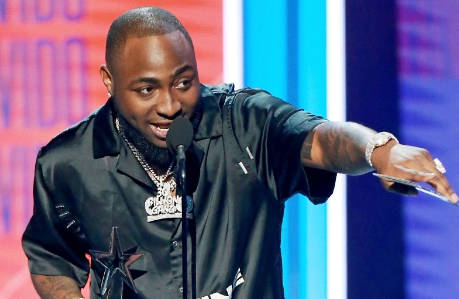 Davido anima fãs em meio a ‘escândalo de gravidez’ em Portugal